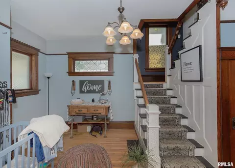 701 25th St, Moline, IL 61265 photo 13
