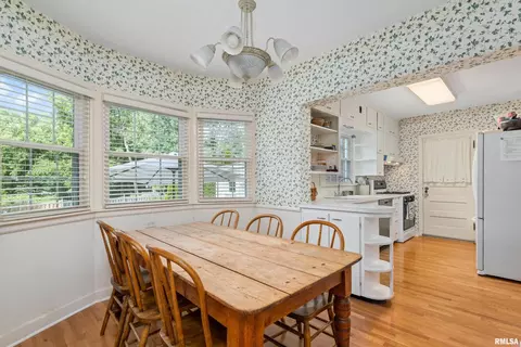 3321 14th St, Moline, IL 61265 photo 9