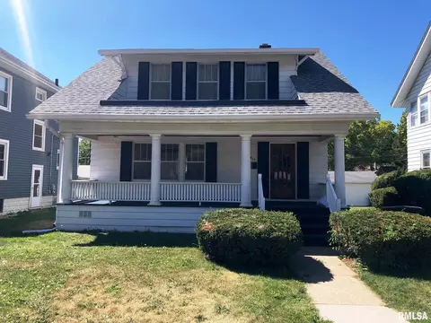 1824 24th St, Rock Island, IL 61201