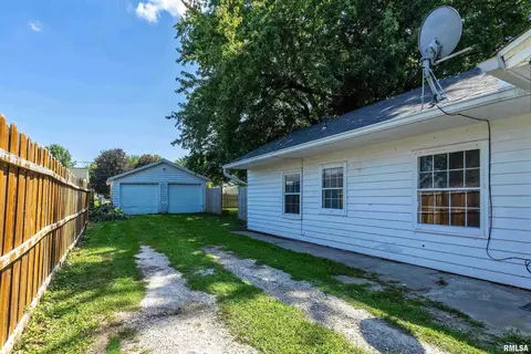 107 N Scandia St, Alpha, IL 61413 photo 25