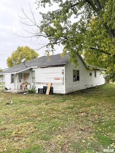 290 Lee Evans St, Hull, IL 62343 photo 5
