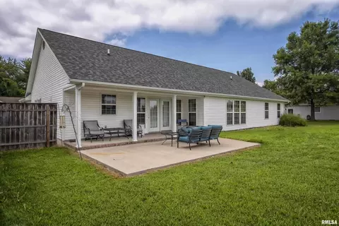 702 Legacy Dr, Herrin, IL 62948 photo 29