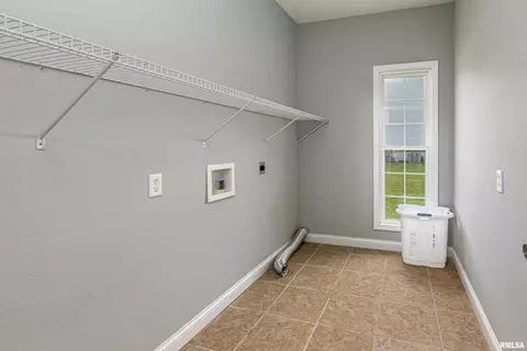 702 Legacy Dr, Herrin, IL 62948 photo 26