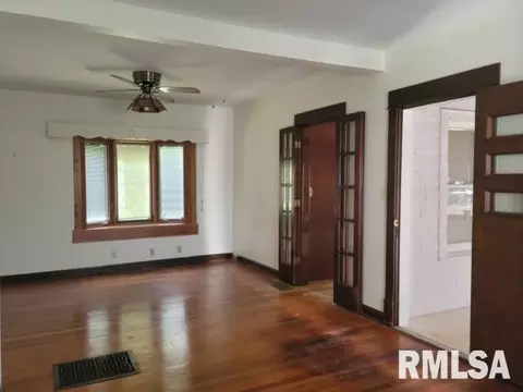 1931 33rd St, Moline, IL 61265 photo 6