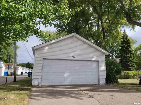 1931 33rd St, Moline, IL 61265 photo 26