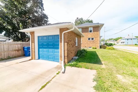 1106 19th Ave, Moline, IL 61265 photo 14