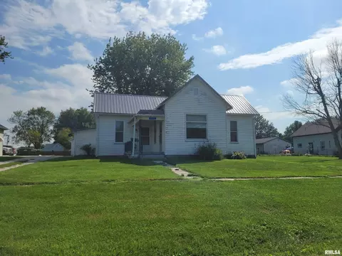 107 W Morgan St, Clayton, IL 62324