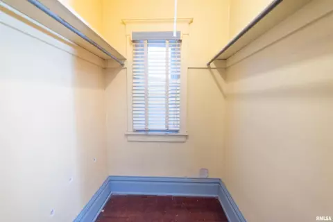 1002 24th St, Moline, IL 61265 photo 12