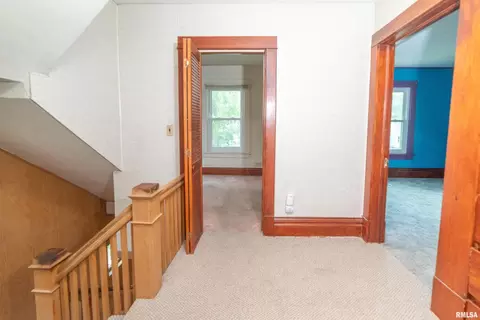 1002 24th St, Moline, IL 61265 photo 15