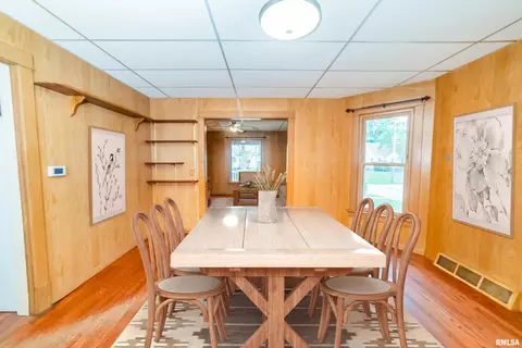 1002 24th St, Moline, IL 61265 photo 5