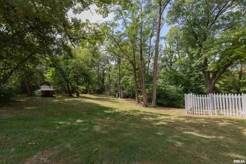 1145 22nd St, Moline, IL 61265 photo 7