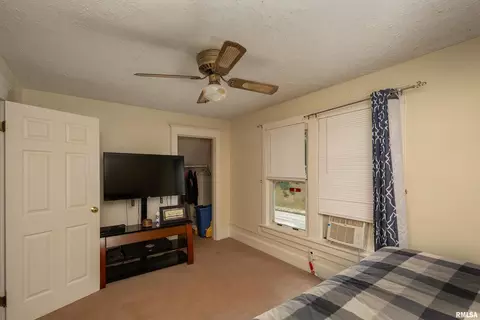 1145 22nd St, Moline, IL 61265 photo 29