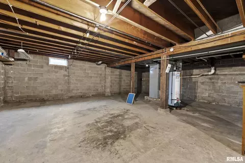 208 SE 7th Ave, Aledo, IL 61231 photo 12