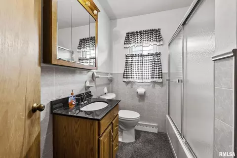 208 SE 7th Ave, Aledo, IL 61231 photo 10