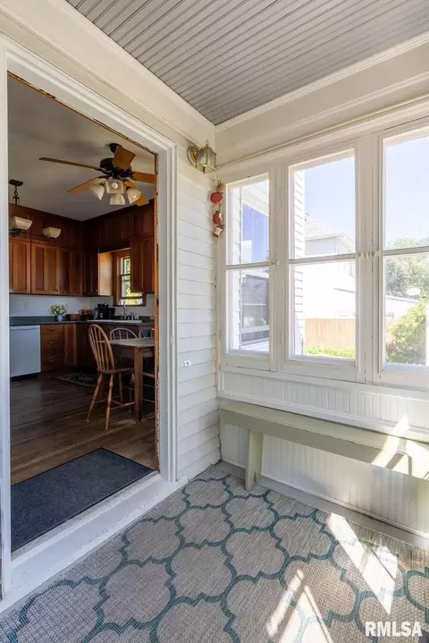 1309 19th Ave, Moline, IL 61265 photo 32