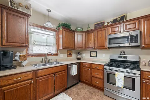 4746 20th Ave, Moline, IL 61265 photo 15