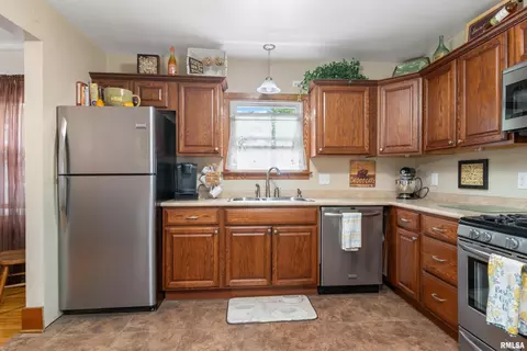 4746 20th Ave, Moline, IL 61265 photo 16