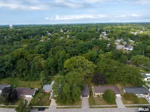 2715 2nd St, Moline, IL 61265 photo 28