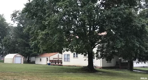 142 Hollis St, Kewanee, IL 61443 photo 4