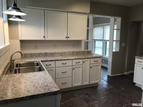 142 Hollis St, Kewanee, IL 61443 photo 15