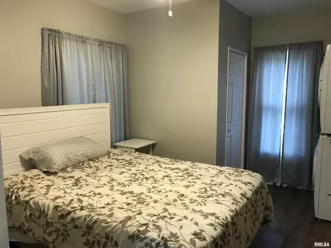 142 Hollis St, Kewanee, IL 61443 photo 9