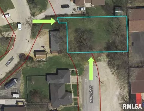 429 28th St, Bettendorf, IA 52722