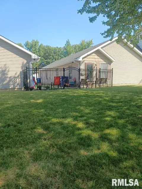 1503 Main St, Davenport, IA 52803