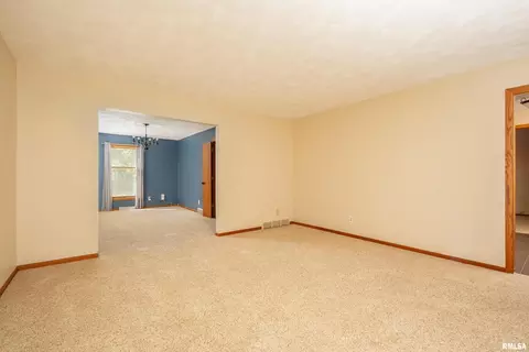 3623 74th St, Moline, IL 61265 photo 14