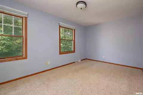 3623 74th St, Moline, IL 61265 photo 24