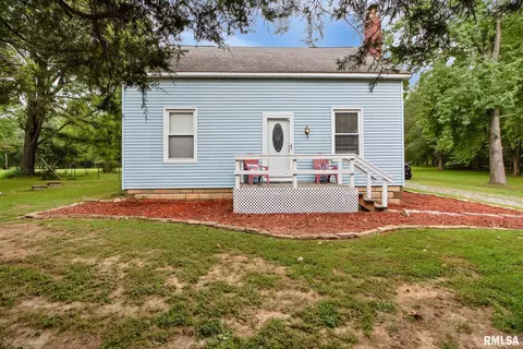 504 S Mayor Caliper Dr, Carterville, IL 62918