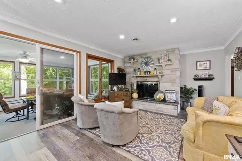 501 14th Avenue Ct, Hampton, IL 61256 photo 11
