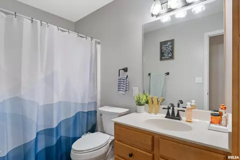1922 13th St, Silvis, IL 61282 photo 19