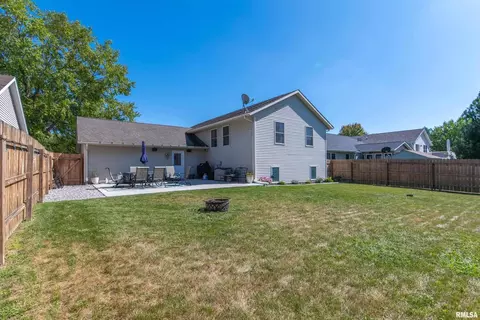 1922 13th St, Silvis, IL 61282 photo 27