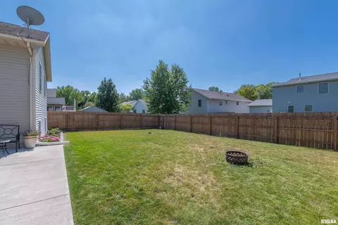 1922 13th St, Silvis, IL 61282 photo 28