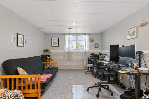 1922 13th St, Silvis, IL 61282 photo 16