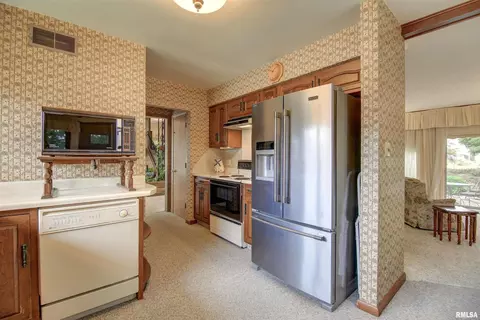 102 12th St, Fulton, IL 61252 photo 22