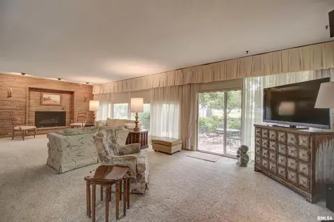 102 12th St, Fulton, IL 61252 photo 16