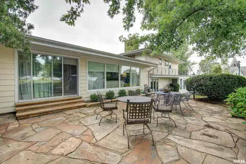 102 12th St, Fulton, IL 61252 photo 7