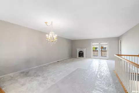 5317 19th Ave, Moline, IL 61265 photo 6