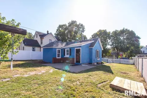 414 54th St, Moline, IL 61265 photo 5