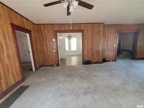 834 18th Ave #A, Moline, IL 61265 photo 3
