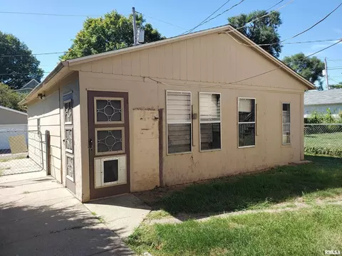 834 18th Ave #A, Moline, IL 61265 photo 12