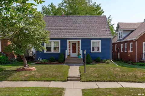 1841 41st St, Rock Island, IL 61201