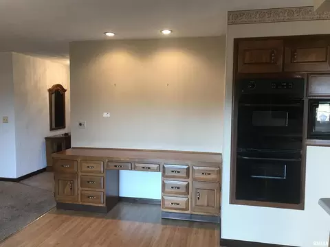 525 E Mcclure St, Kewanee, IL 61443 photo 15
