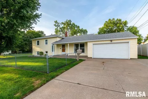 2205 22 12 Ave, Rock Island, IL 61201