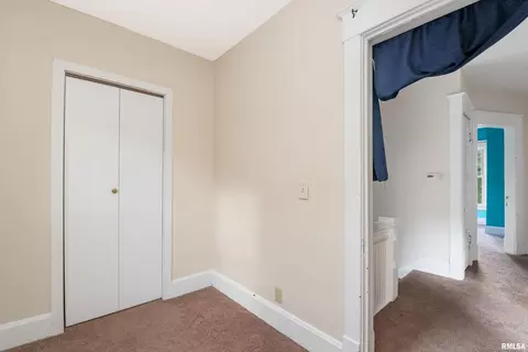 610 10th St, Moline, IL 61265 photo 19