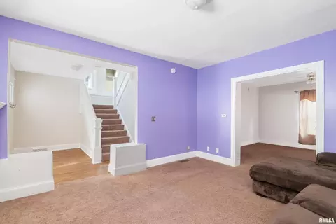610 10th St, Moline, IL 61265 photo 5
