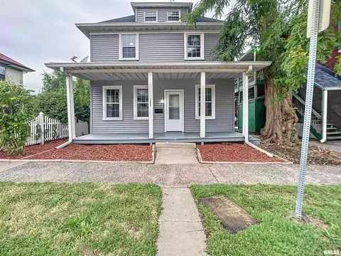 1327 7th Ave, Moline, IL 61265