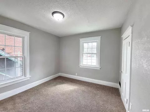 1327 7th Ave, Moline, IL 61265 photo 14