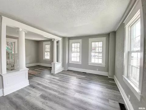 1327 7th Ave, Moline, IL 61265 photo 4